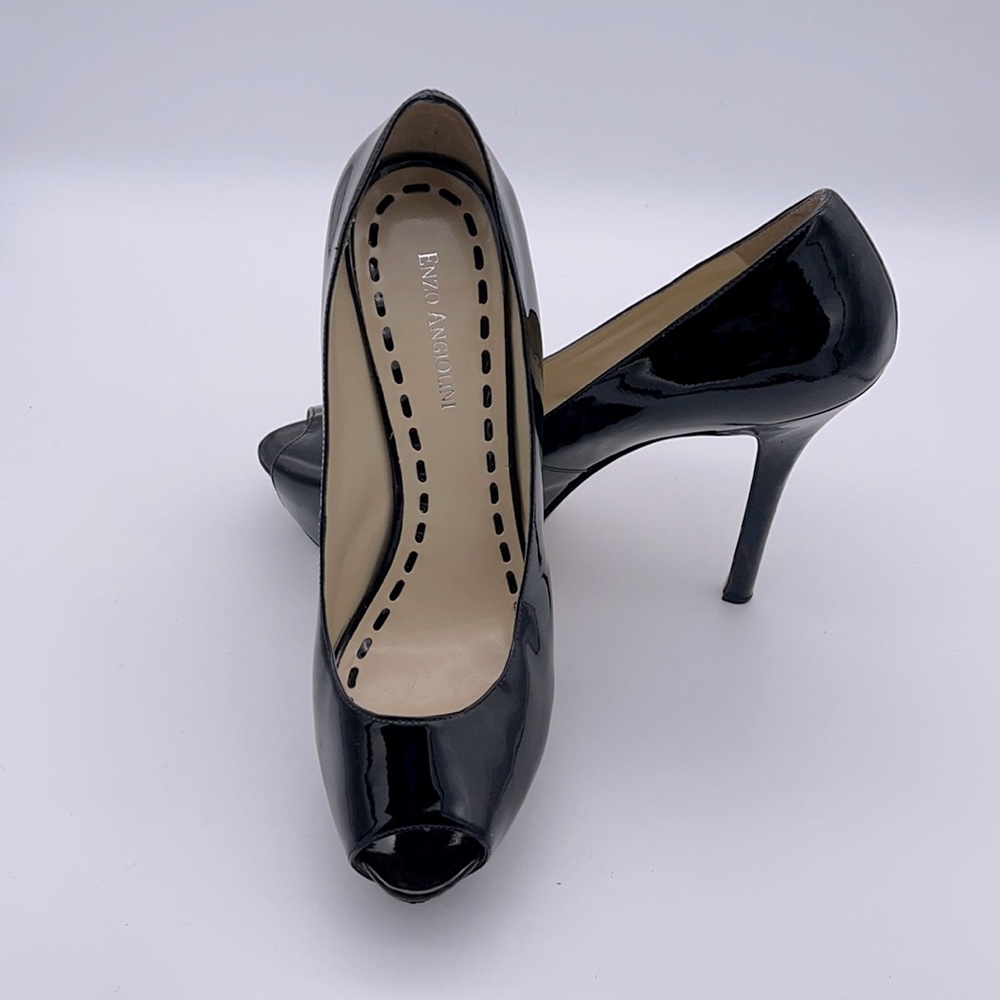 Gorgeous!! Enzo Angiolini Peep toe black heels